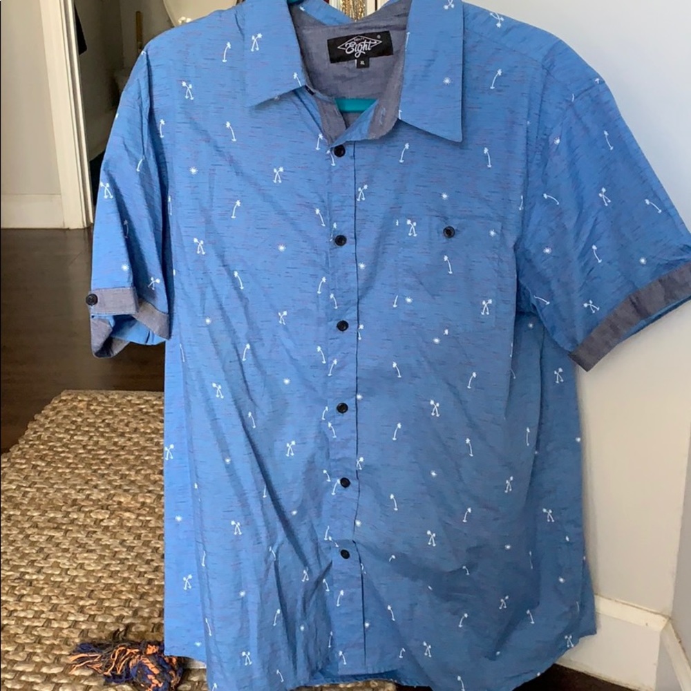 Men’s button down beach shirt size xl